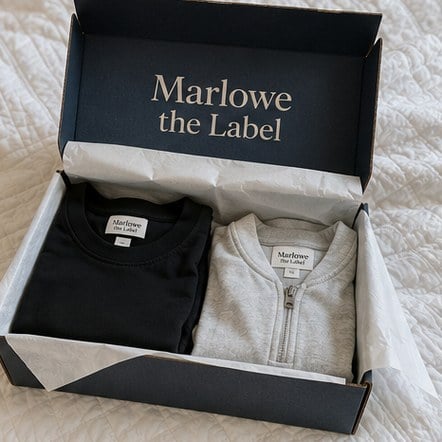 Customized influencer boxes for fashion and apparel brands